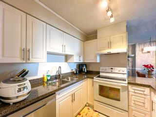 Photo 7: 2002 3970 CARRIGAN Court in Burnaby: Government Road Condo for sale (Burnaby North)  : MLS®# R2846006