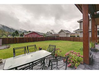 Photo 5: 41510 GOVERNMENT Road in Squamish: Brackendale House for sale in "Brackendale" : MLS®# V1030262