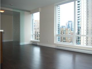 Photo 5: 1205 535 SMITHE Street in Vancouver: Downtown VW Condo for sale in "DOLCE AT SYMPHONY PLACE" (Vancouver West)  : MLS®# V859110