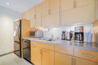 Photo 11: 410 1655 NELSON Street in Vancouver: West End VW Condo for sale in "Hampstead Manor" (Vancouver West)  : MLS®# R2513219