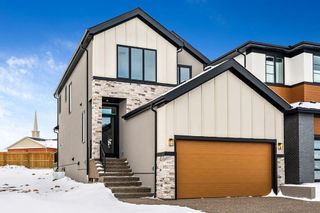 Main Photo: 17 Coulee Crescent SW in Calgary: Cougar Ridge Detached for sale : MLS®# A2024384