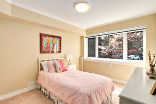 Photo 27: 3825 GLENVIEW Crescent in North Vancouver: Forest Hills NV House for sale : MLS®# R2878066