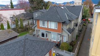 Photo 2: 1780 E GEORGIA Street in Vancouver: Hastings Townhouse for sale (Vancouver East)  : MLS®# R2865556