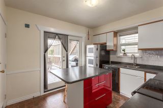 Photo 8: 2761 E 7TH Avenue in Vancouver: Renfrew VE House for sale (Vancouver East)  : MLS®# R2141792