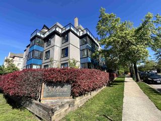 Photo 1: PH5 2405 KAMLOOPS Street in Vancouver: Renfrew Heights Condo for sale in "8th Ave Terrace" (Vancouver East)  : MLS®# R2885799