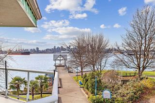 Photo 3: 1304 33 CHESTERFIELD Place in North Vancouver: Lower Lonsdale Condo for sale in "Harbourview Park" : MLS®# R2848945