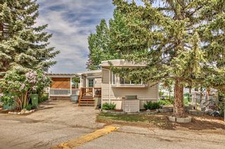 Photo 2: 26 3223 83 Street NW in Calgary: Greenwood/Greenbriar Mobile for sale : MLS®# A2054208
