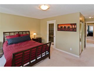 Photo 10: 223 31 Avenue NW in Calgary: Tuxedo Park House for sale : MLS®# C4072300