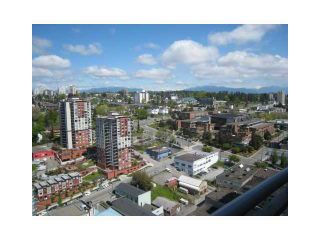 Photo 8: 2107 898 CARNARVON Street in New Westminster: Downtown NW Condo for sale in "AZURE AT PLAZA 88" : MLS®# V835306