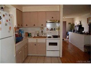 Photo 7:  in VICTORIA: SW Rudd Park Half Duplex for sale (Saanich West)  : MLS®# 424113