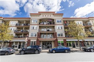 Photo 2: 207 2632 PAULINE Street in Abbotsford: Central Abbotsford Condo for sale in "Yale Crossing" : MLS®# R2872047