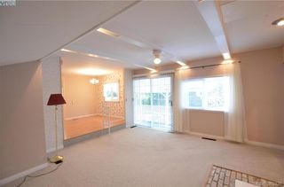 Photo 3: 58 2587 Selwyn Rd in VICTORIA: La Mill Hill Manufactured Home for sale (Langford)  : MLS®# 769773