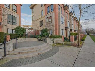 Photo 1: # 111 1859 STAINSBURY AV in Vancouver: Victoria VE Townhouse for sale in "THE WORKS @ COMMERCIAL DRIVE" (Vancouver East)  : MLS®# V990746