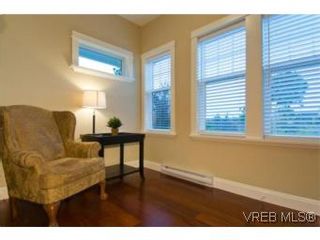 Photo 3: 3 1290 Richardson St in VICTORIA: Vi Fairfield West Row/Townhouse for sale (Victoria)  : MLS®# 490830