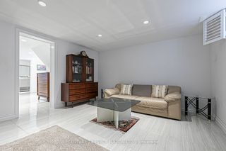 Photo 18: 21 Willowhurst Crescent E in Toronto: Wexford-Maryvale House (Bungalow) for sale (Toronto E04)  : MLS®# E7013464
