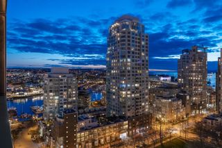 Photo 2: 1908 1480 HOWE Street in Vancouver: Yaletown Condo for sale in "VANCOUVER HOUSE BY WESTBANK" (Vancouver West)  : MLS®# R2674013