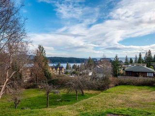 Photo 12: 715 HILLCREST Road in Gibsons: Gibsons & Area House for sale (Sunshine Coast)  : MLS®# R2547404