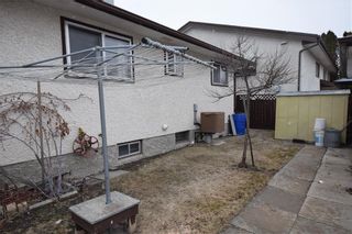 Photo 32: 33 Kenville Crescent in Winnipeg: Maples Residential for sale (4H)  : MLS®# 202308922