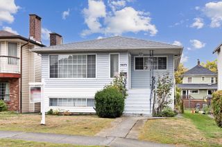 Main Photo: 5073 ROSS Street in Vancouver: Knight House for sale (Vancouver East)  : MLS®# R2815395