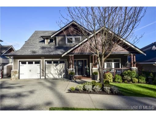 Main Photo: 2102 Nicklaus Dr in VICTORIA: La Bear Mountain House for sale (Langford)  : MLS®# 725204
