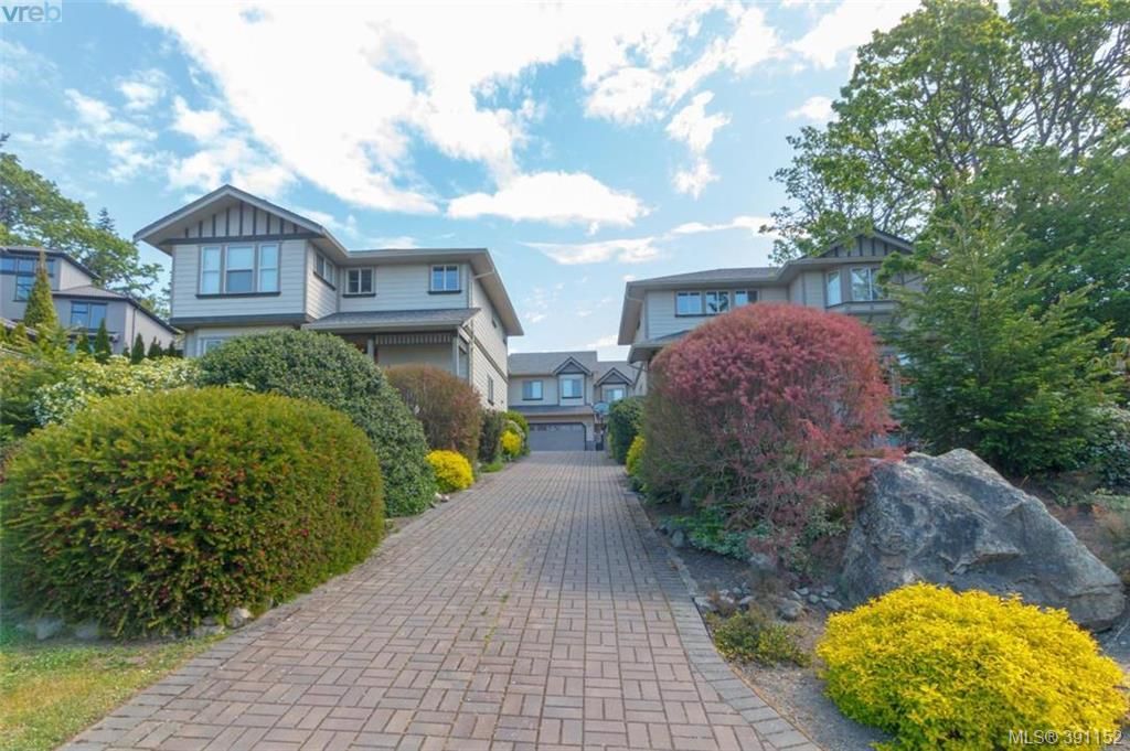 Main Photo: 3 615 Drake Ave in VICTORIA: Es Rockheights Row/Townhouse for sale (Esquimalt)  : MLS®# 786197