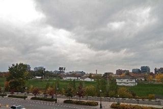 Photo 8: 28 169 Fort York Boulevard in Toronto: Niagara Condo for lease (Toronto C01)  : MLS®# C3054055