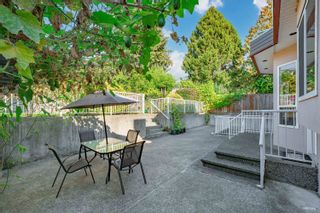 Photo 5: 4325 PORTLAND Street in Burnaby: South Slope House for sale (Burnaby South)  : MLS®# R2726529