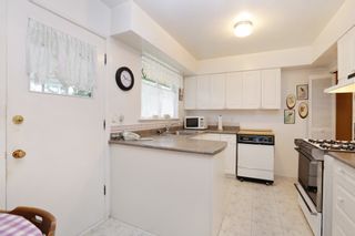 Photo 6: 1017 ARLINGTON Crescent in North Vancouver: Edgemont House for sale : MLS®# R2252498
