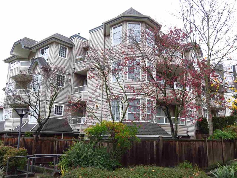 FEATURED LISTING: 204 - 1481 4TH Avenue East Vancouver