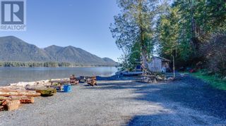 Photo 40: 740 Campbell St in Tofino: House for sale : MLS®# 956184