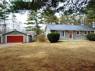 Photo 1: 1403 Hayes Street in Coldbrook: 404-Kings County Residential for sale (Annapolis Valley)  : MLS®# 202106420