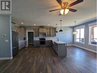 Photo 8: 7464 McLennan Road North BX: Okanagan Shuswap Real Estate Listing: MLS®# 10311086