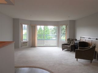 Photo 5: 319 2451 GLADWIN Road in Abbotsford: Abbotsford West Condo for sale in "Centennial Court" : MLS®# R2197970