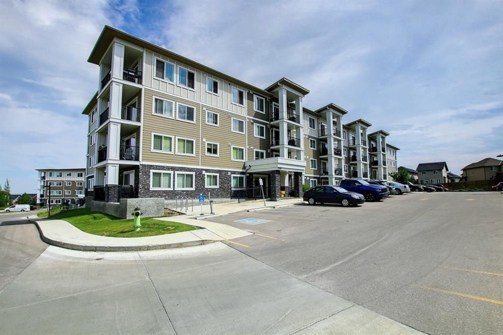 Main Photo: 2202 450 Sage Valley Drive NW in Calgary: Sage Hill Apartment for sale : MLS®# A1244871