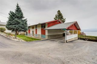 Photo 1: 3895 Harding Road in West Kelowna: Westbank Centre House for sale (Central Okanagan)  : MLS®# 10218580