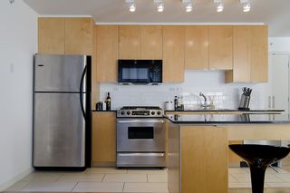 Photo 6: 1007 989 BEATTY Street in Vancouver: Yaletown Condo for sale in "NOVA" (Vancouver West)  : MLS®# V992056