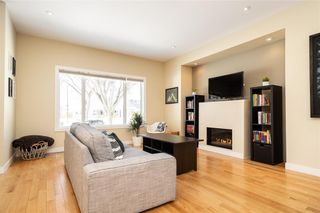 Photo 6: River Heights Bungalow in Winnipeg: House for sale