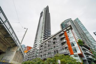 Photo 2: 309 1372 SEYMOUR Street in Vancouver: Downtown VW Condo for sale in "The Mark" (Vancouver West)  : MLS®# R2616308