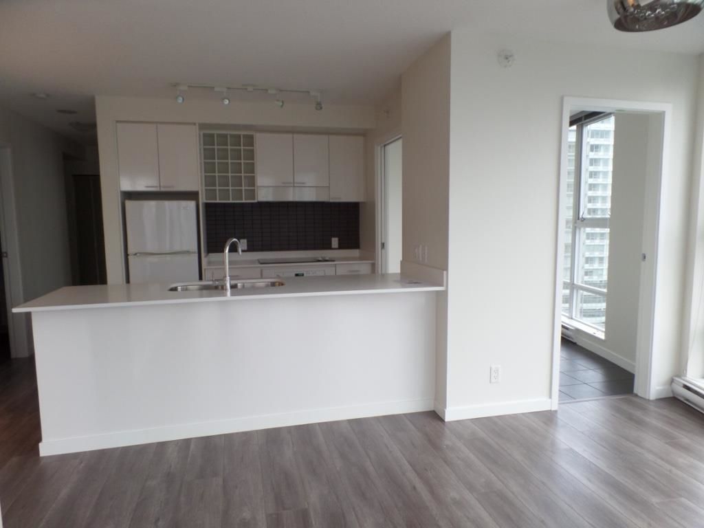Photo 4: Photos: 2503 602 CITADEL PARADE in Vancouver: Downtown VW Condo for sale (Vancouver West)  : MLS®# R2649129