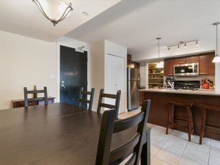 Photo 5: 309 2525 BLENHEIM Street in Vancouver: Kitsilano Condo for sale in "The Mack" (Vancouver West)  : MLS®# R2798595