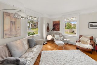 Photo 5: 2556 Roseberry Ave in Victoria: Vi Fernwood House for sale : MLS®# 905763