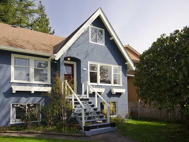 Main Photo: 3835 W 24TH Avenue in Vancouver: Dunbar House for sale in "DUNBAR" (Vancouver West)  : MLS®# V884363