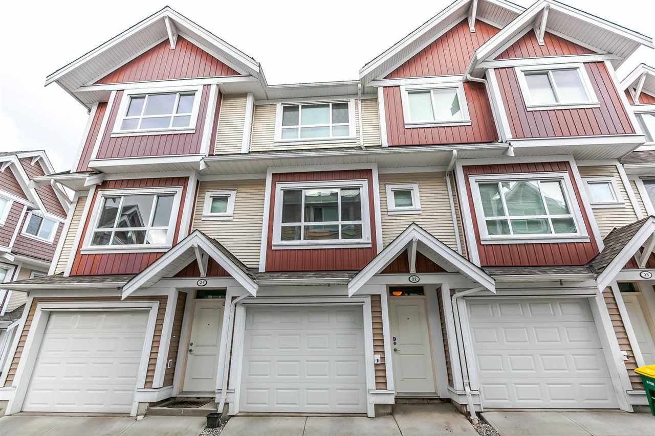 Main Photo: 22 7298 199A Street in Langley: Willoughby Heights Townhouse for sale in "YORK" : MLS®# R2135397