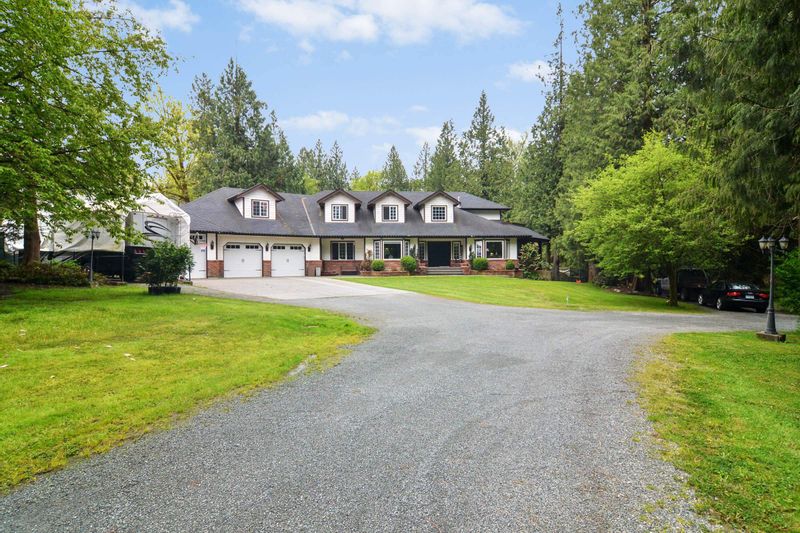 FEATURED LISTING: 19676 86 Avenue Langley