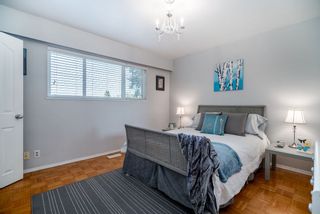 Photo 8: 2023 HYANNIS Drive in North Vancouver: Blueridge NV House for sale in "BLUERIDGE" : MLS®# R2356994