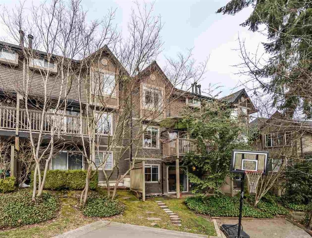 Main Photo: 31 795 Noons Creek Drive in Port Moody: Condo for sale : MLS®# R2549999