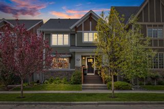 Main Photo: 11 Dieppe Drive SW in Calgary: Currie Barracks Detached for sale : MLS®# A2135411