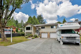 Photo 2: 9295 151A Street in Surrey: Fleetwood Tynehead House for sale : MLS®# R2097594