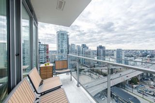 Photo 8: 2207 1351 CONTINENTAL Street in Vancouver: Downtown VW Condo for sale in "MADDOX" (Vancouver West)  : MLS®# R2040078