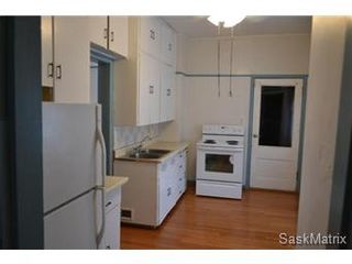 Photo 2: 848 I Avenue South in Saskatoon: King George Single Family Dwelling for sale (Saskatoon Area 04)  : MLS®# 422973